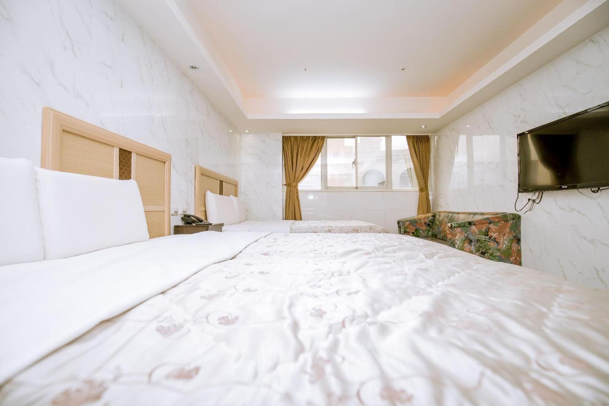 Guide Hotel Taoyuan Fuxing Habitación foto