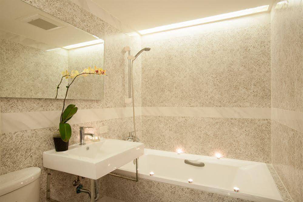 Guide Hotel Taoyuan Fuxing Exterior foto